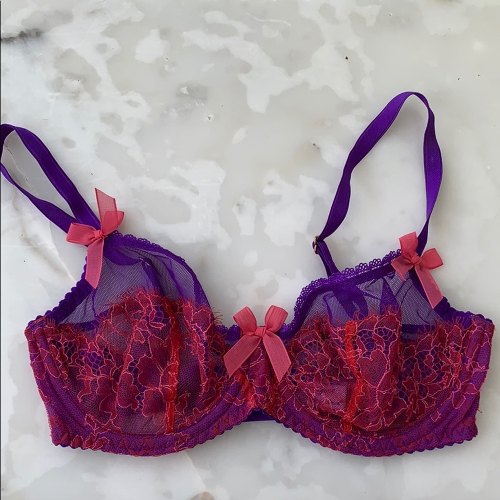 Agent Provocateur Purple/pink lace bra